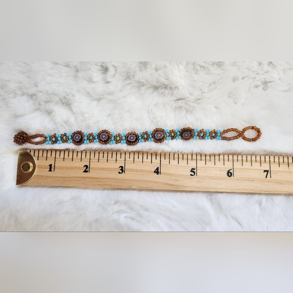 Vintage Beaded Bracelet - Picture 4 of 7